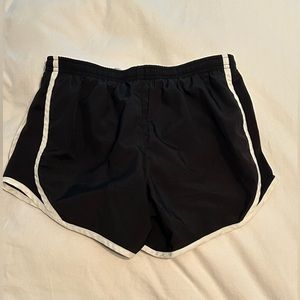 Nike Big Girls Athletic Shorts
Size - Large
Black and White